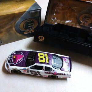 1:24 Dale Earnhardt JR #81 Taco Bell Monte Carlo Elite 2004 - 1/24